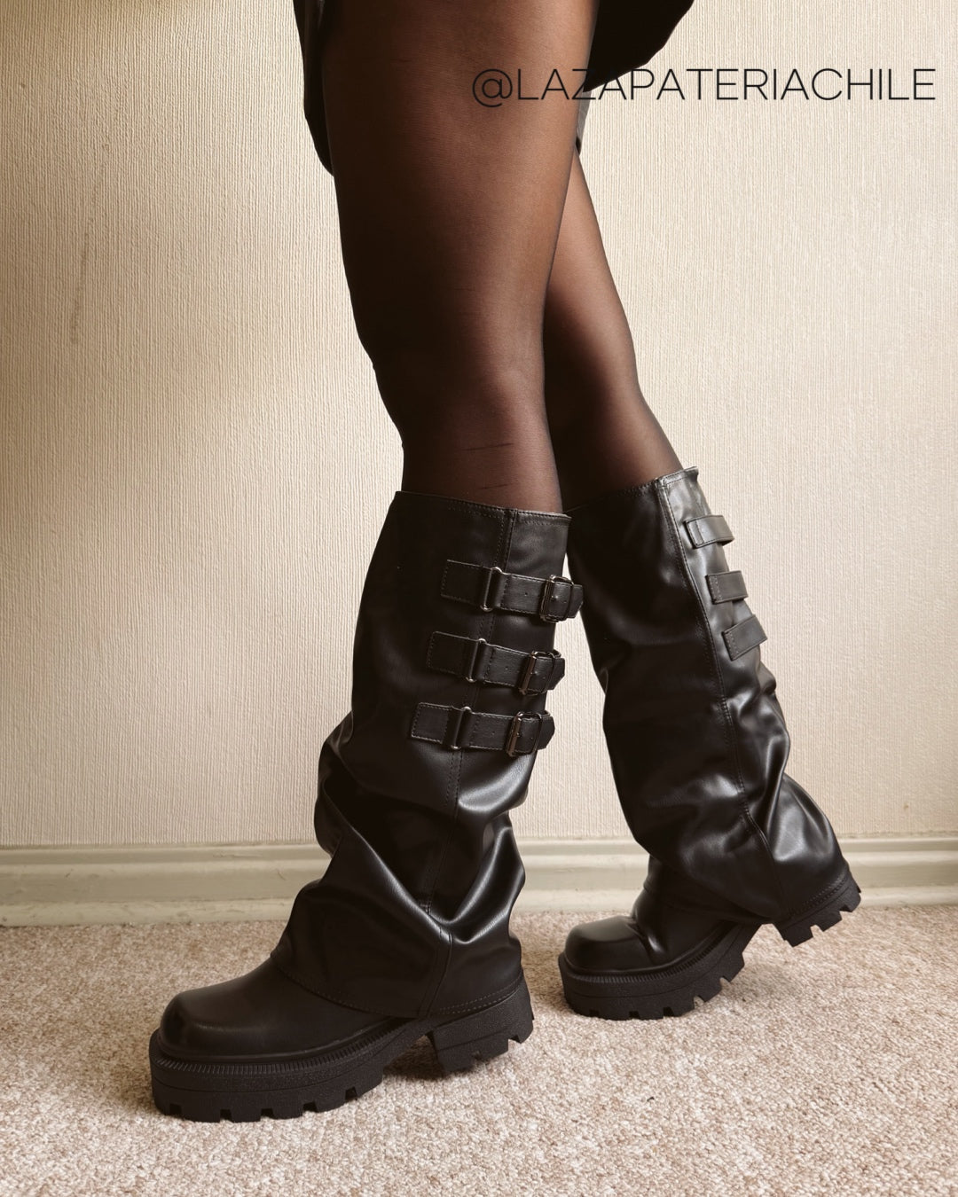 Bota shark correas