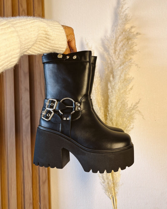 Bota biker plataforma corta