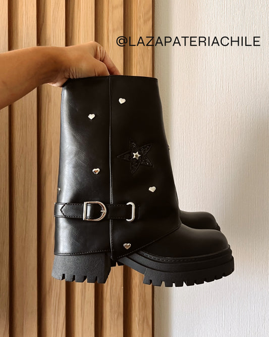 Bota shark estrellitas
