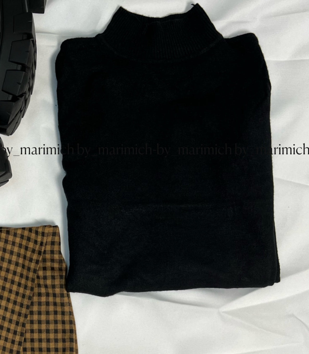 Sweater negro basic