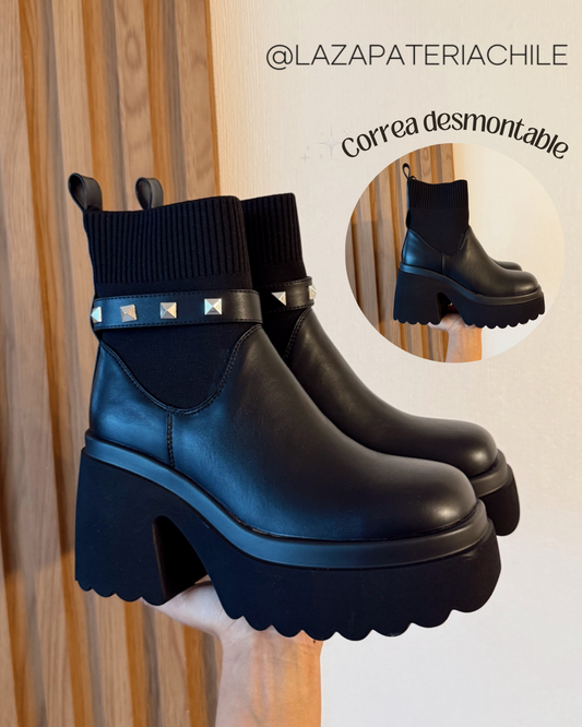 Botin 2 en 1 correa  tachas